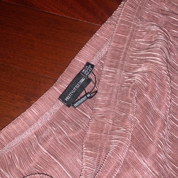 WIDE LEG PANTS • Petite Pink Pleated Split Pants - Picture 6 of 9